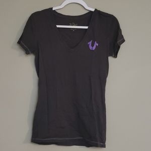 True Religion gray v-neck shirt purple logo
